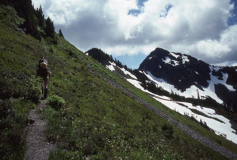 Bailey Trav 012 Aug-1989 Starting Cross-Country.jpg